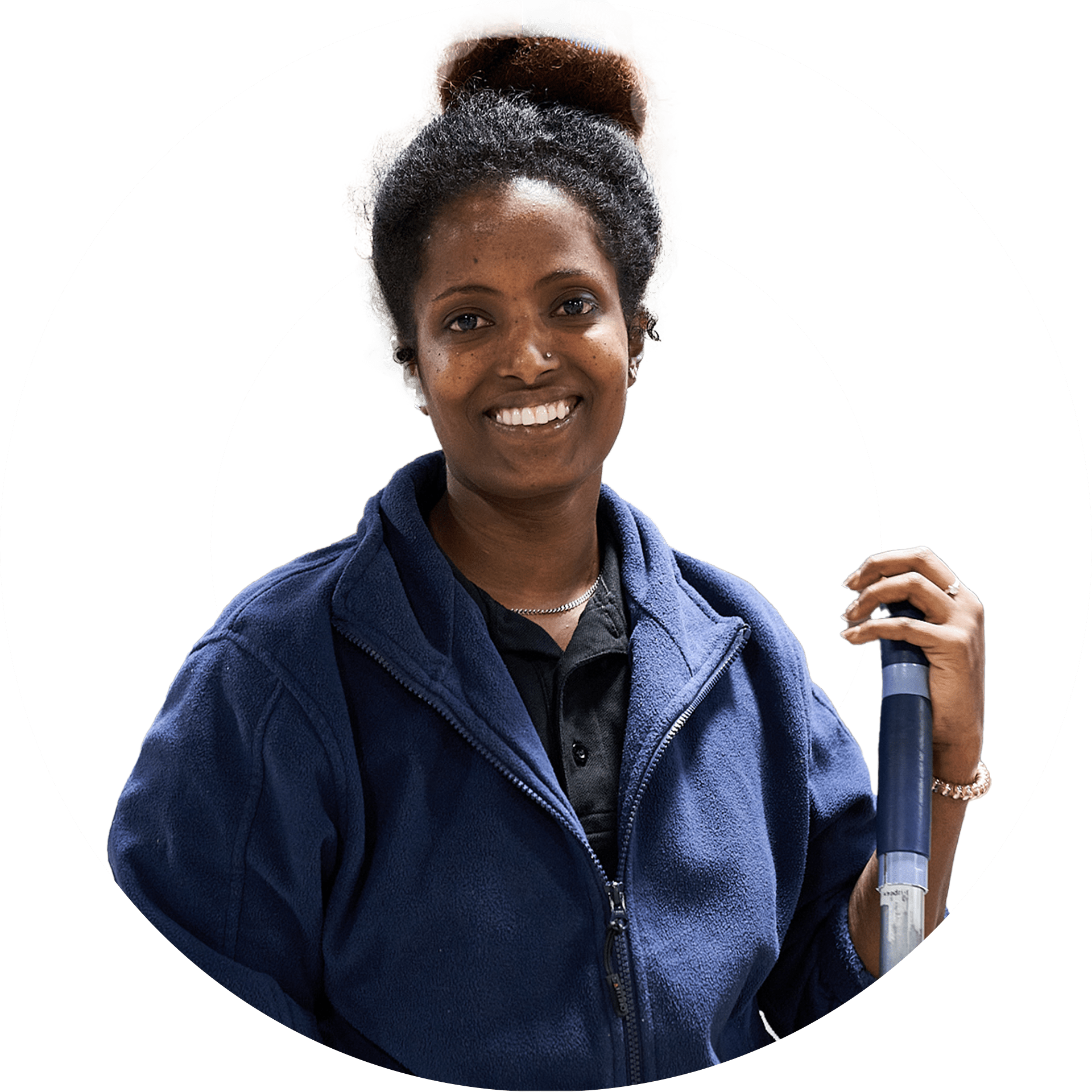 Decoratieve bewerking van een medewerker van Ergon Facilitair in het Ergon logo.